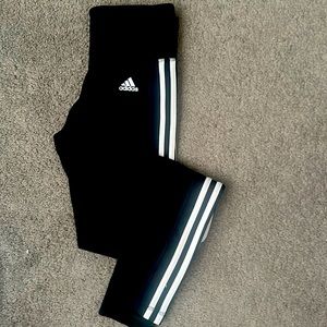 Women’s High-Rise, 3-Stripe, Adidas Climalite Leggings. Size: S  (7/8 length)